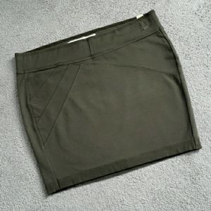Ruehl No.925 women's mini skirt
